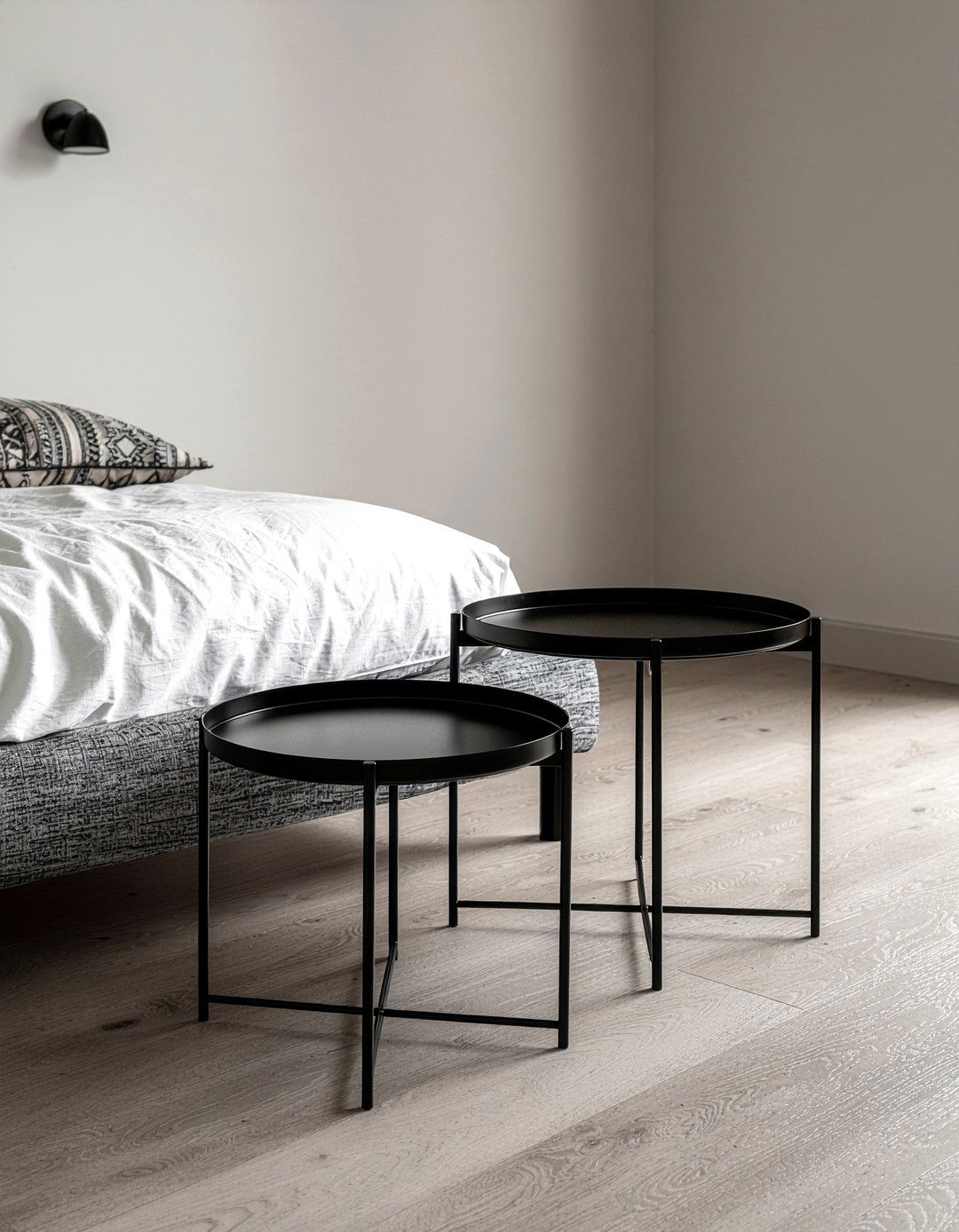 Minimalist Nesting Tables - 30 bedroom nesting tables