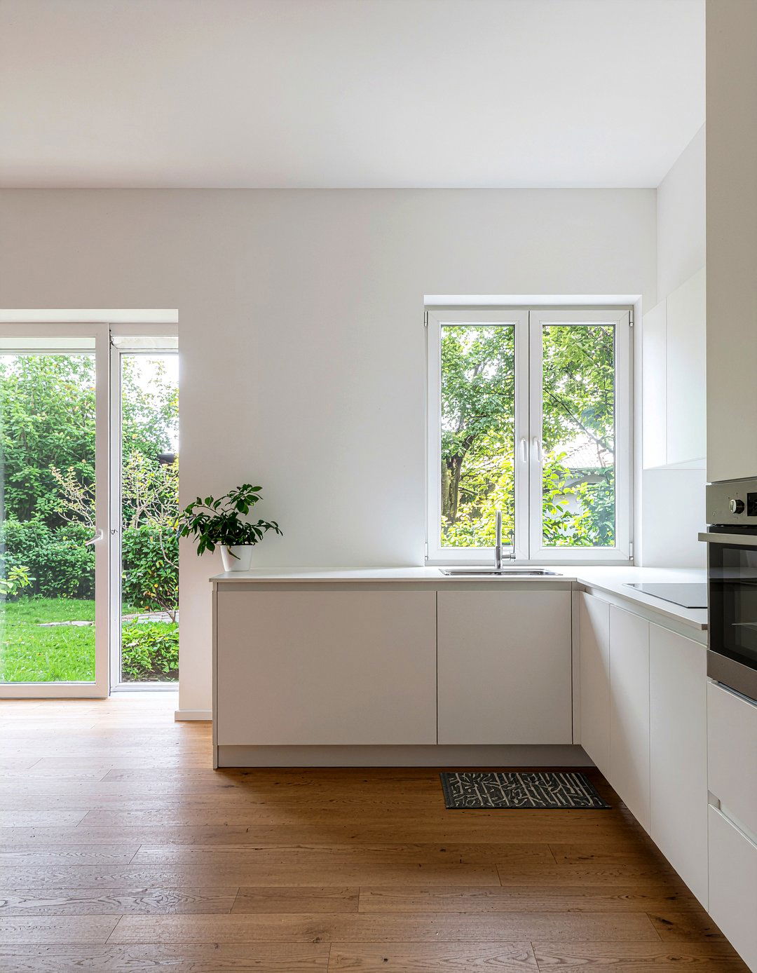 Minimalist Scandi Kitchen - 30 kitchen before and after ideas