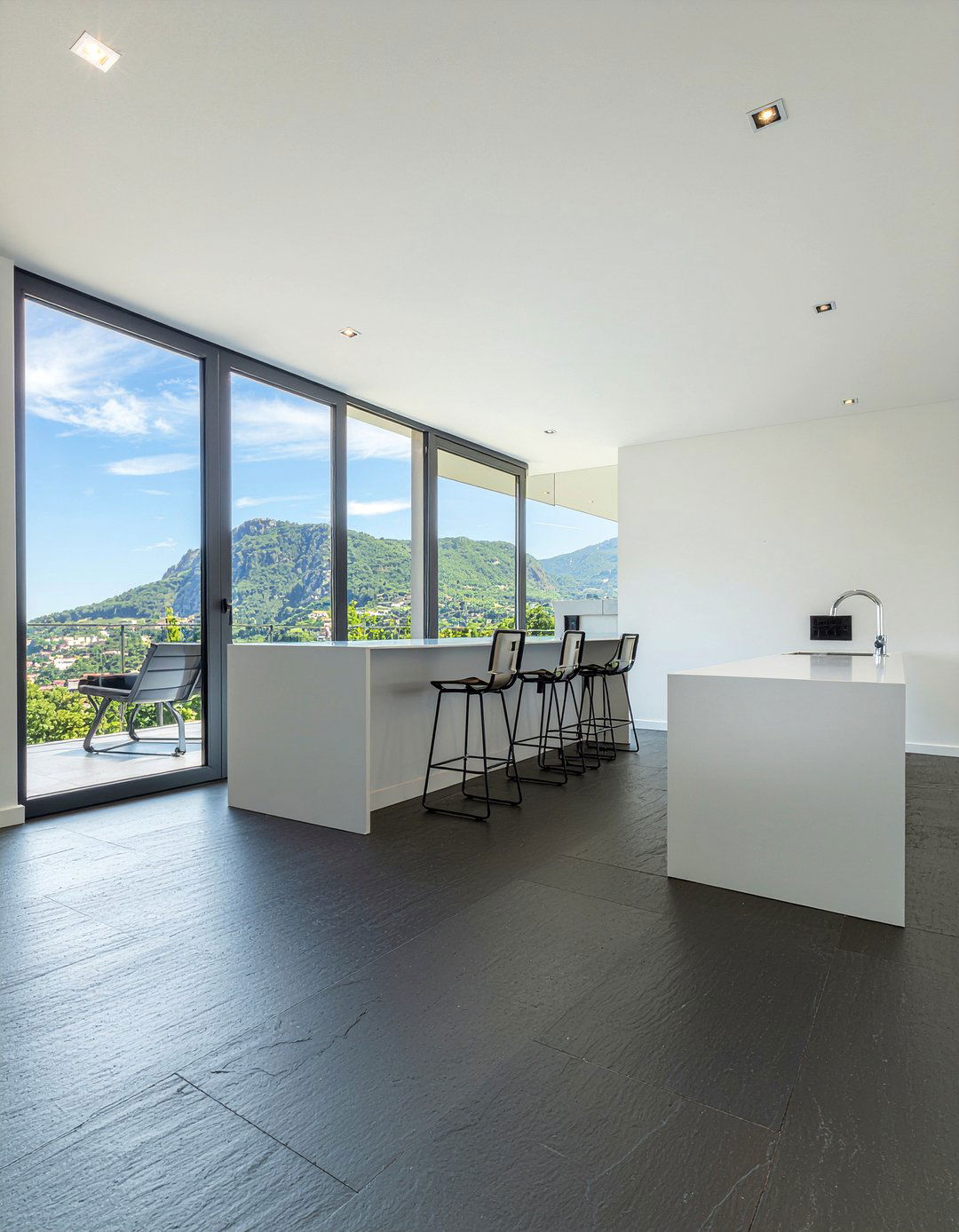 Minimalist Slate Floor - 30 slate floor kitchen ideas