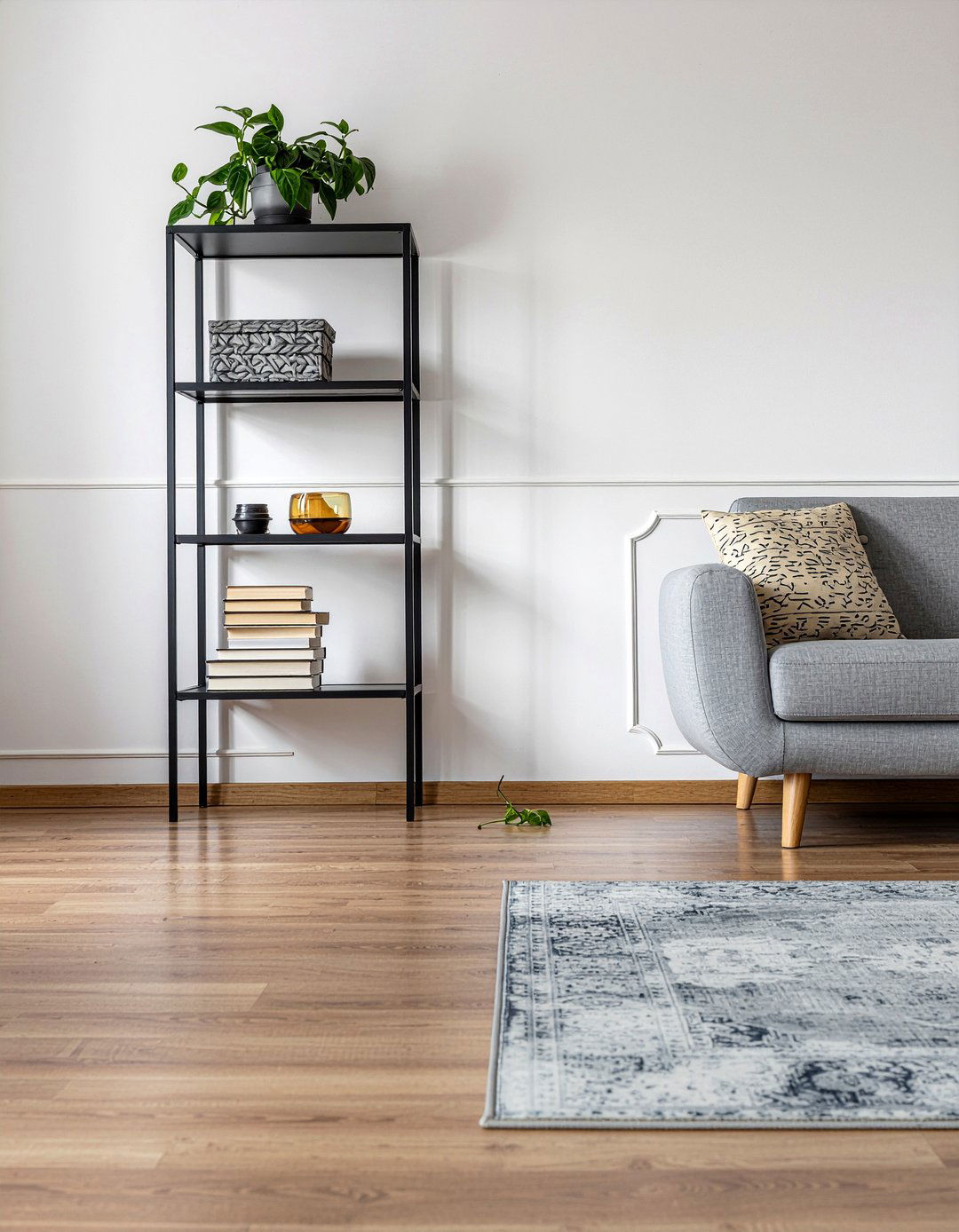 Minimalist Slim Shelf Divider - 30 living room bookshelf dividers