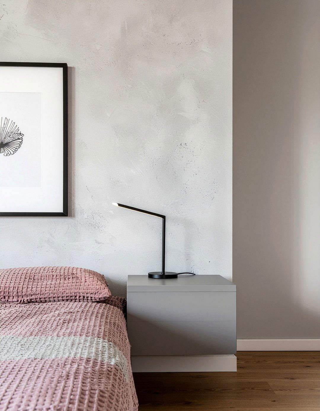 Minimalist Table Lamp - 30 bedroom table lamps