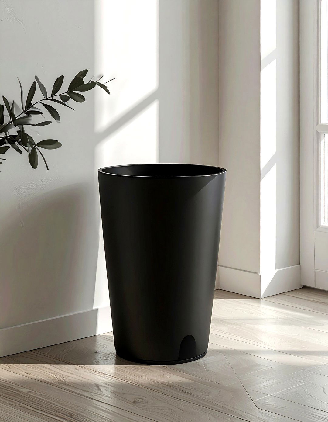 Minimalist Waste Basket - 30 bathroom finishing touches ideas