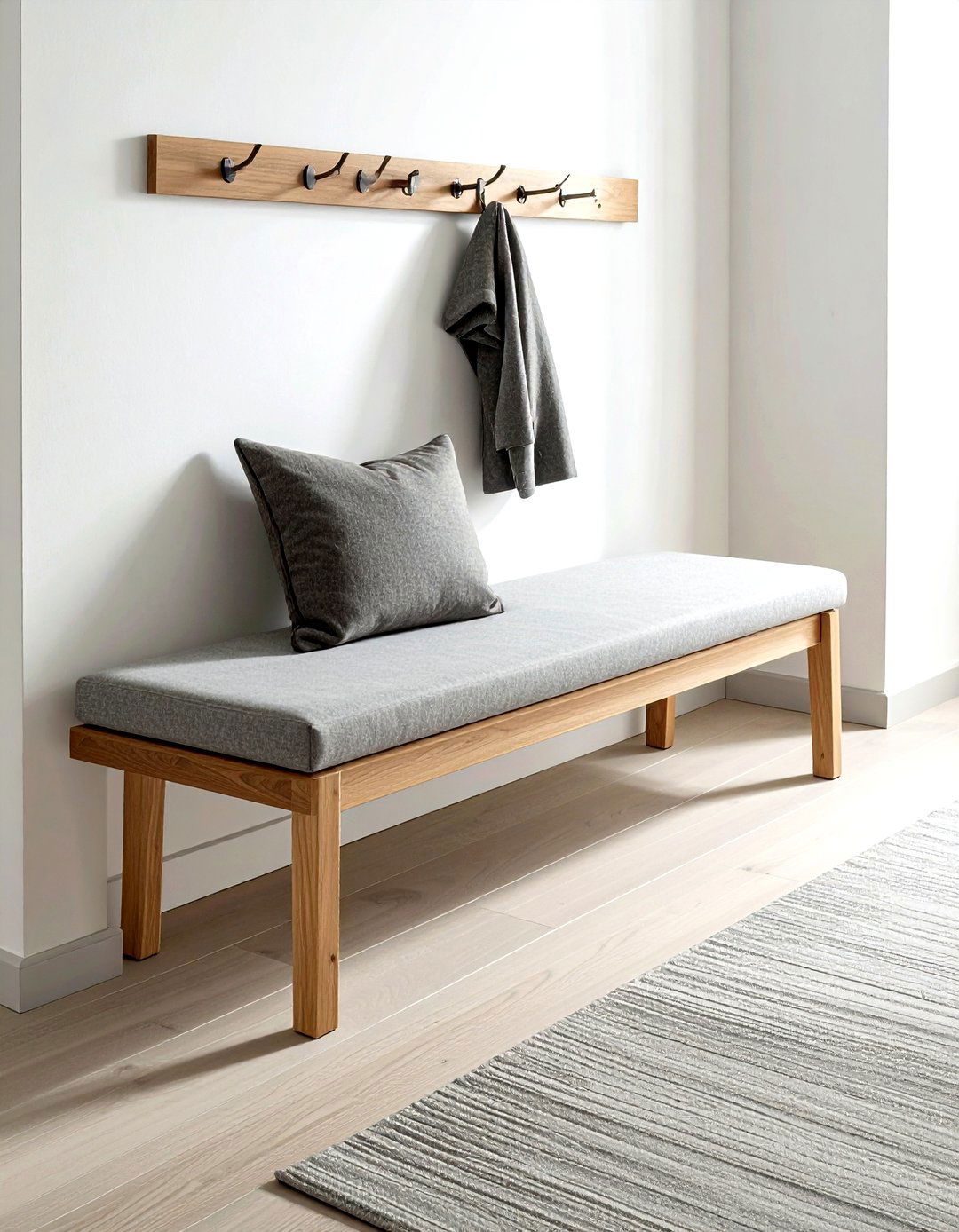 Minimalist entryway bench - 30 calming decor ideas
