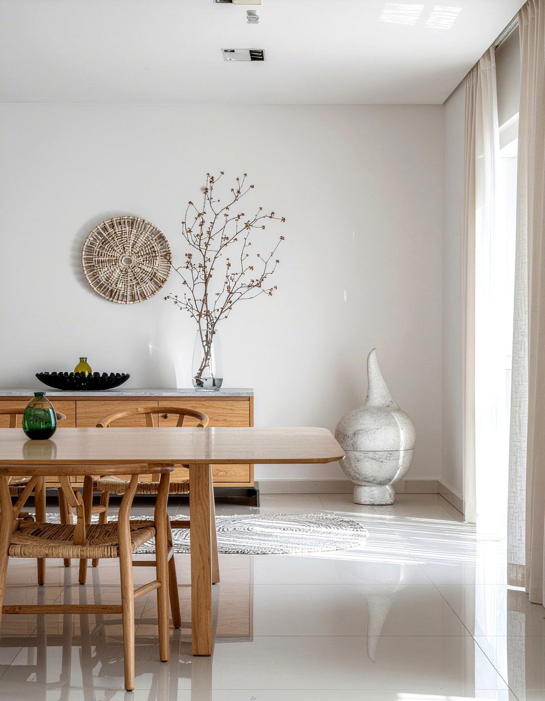 Minimalist luxury decor - 30 rich dining room ideas