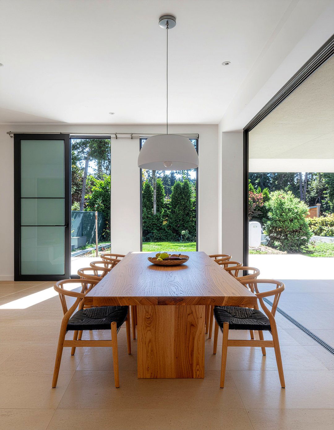 Minimalist luxury dining room - 30 luxury dining room ideas