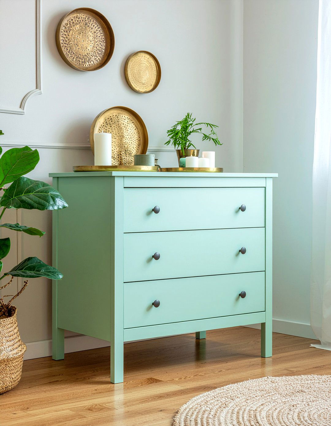 Mint Green Dresser - 30 pastel bedroom ideas