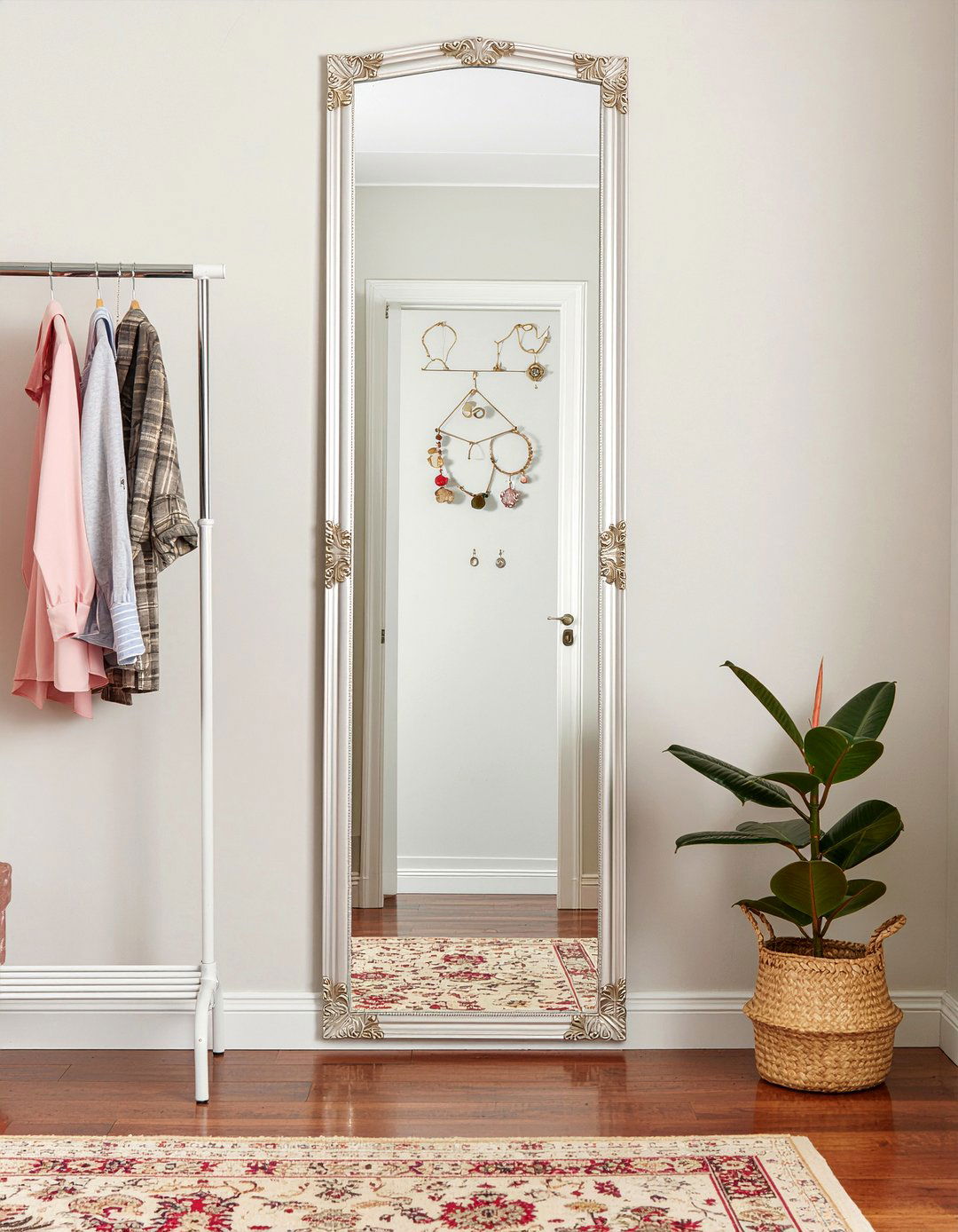 Mirror With Hidden Jewelry Storage - 30 bedroom transforming furniture ideas