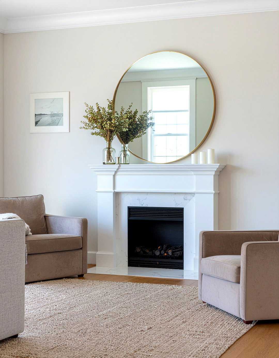 Mirror over fireplace - 30 living room mantel styling ideas