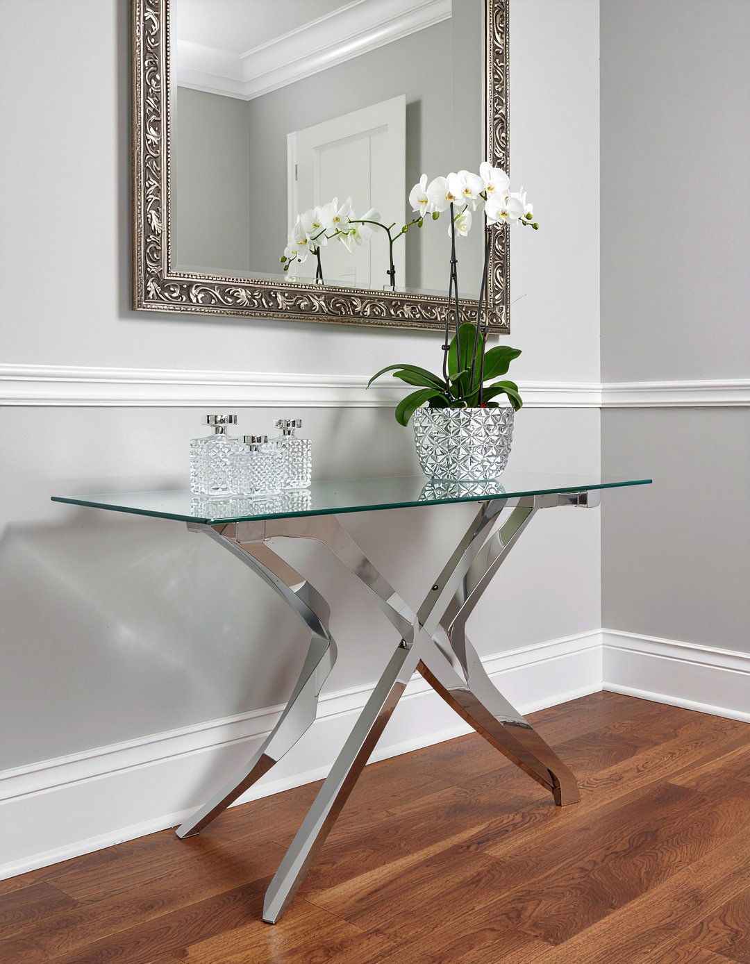 Mirror top console - 30 living room entry table ideas