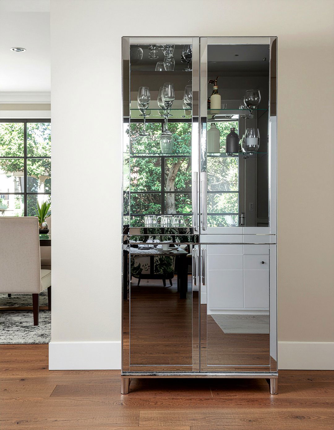 Mirrored Bar Cabinet - 30 dining room liquor cabinet ideas