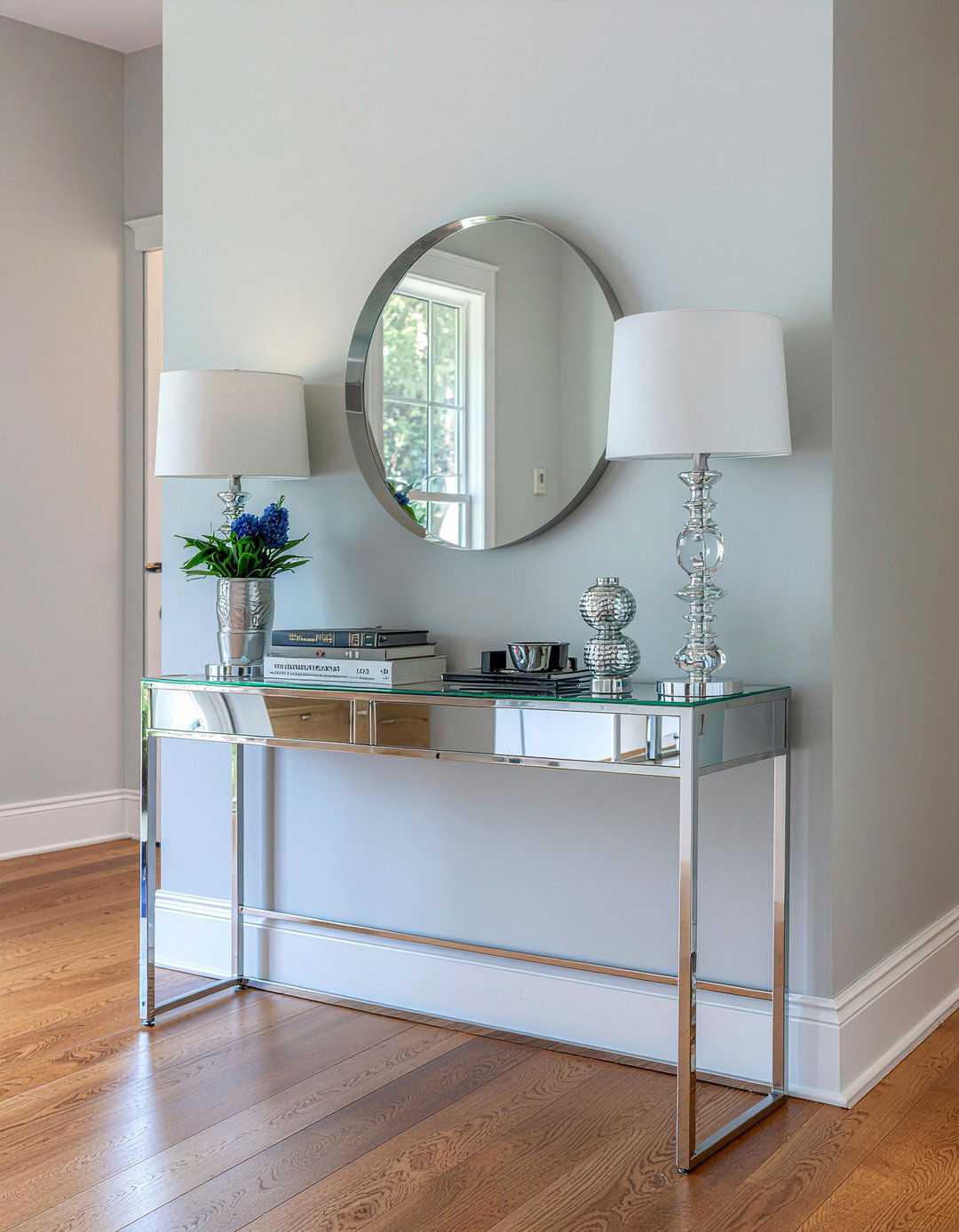 Mirrored Console Table - 30 living room mirrored furniture ideas
