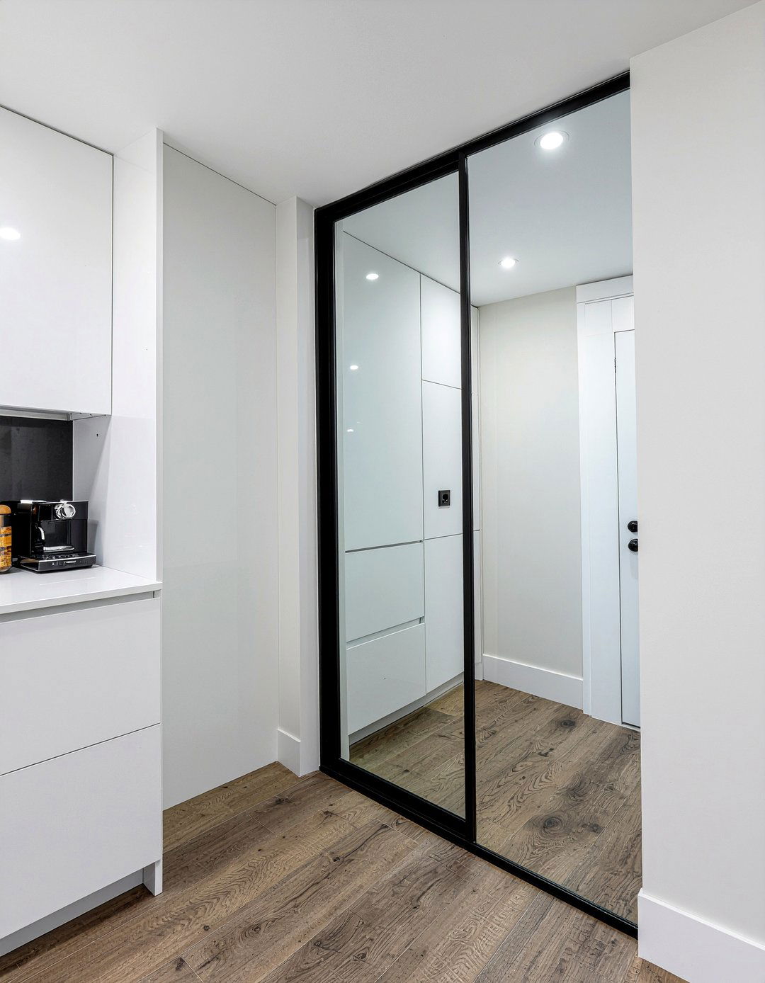 Mirrored Pantry Door - 30 pantry door kitchen ideas