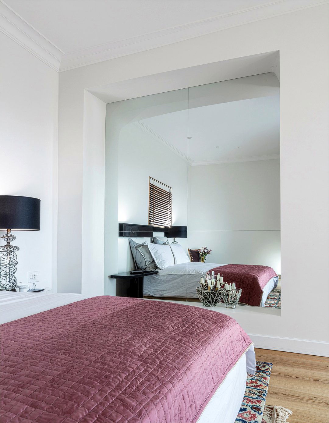 Mirrored Wall Niche - 30 bedroom wall niches