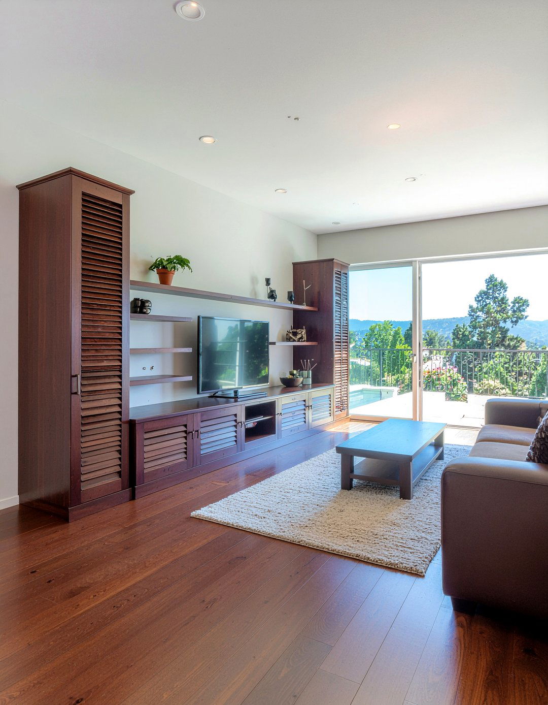 Mission style entertainment center - 30 living room Mission furniture ideas