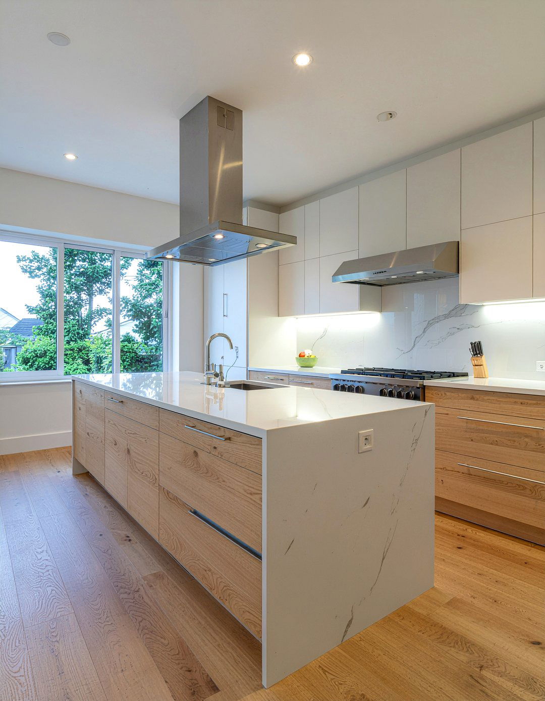 Mixed Material Kitchen - 30 European kitchen ideas