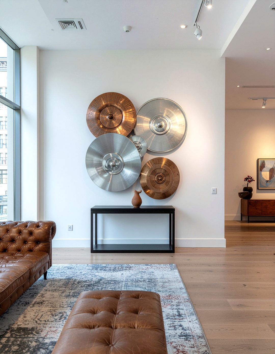 Mixed metal wall art - 30 mixed metal dining room ideas