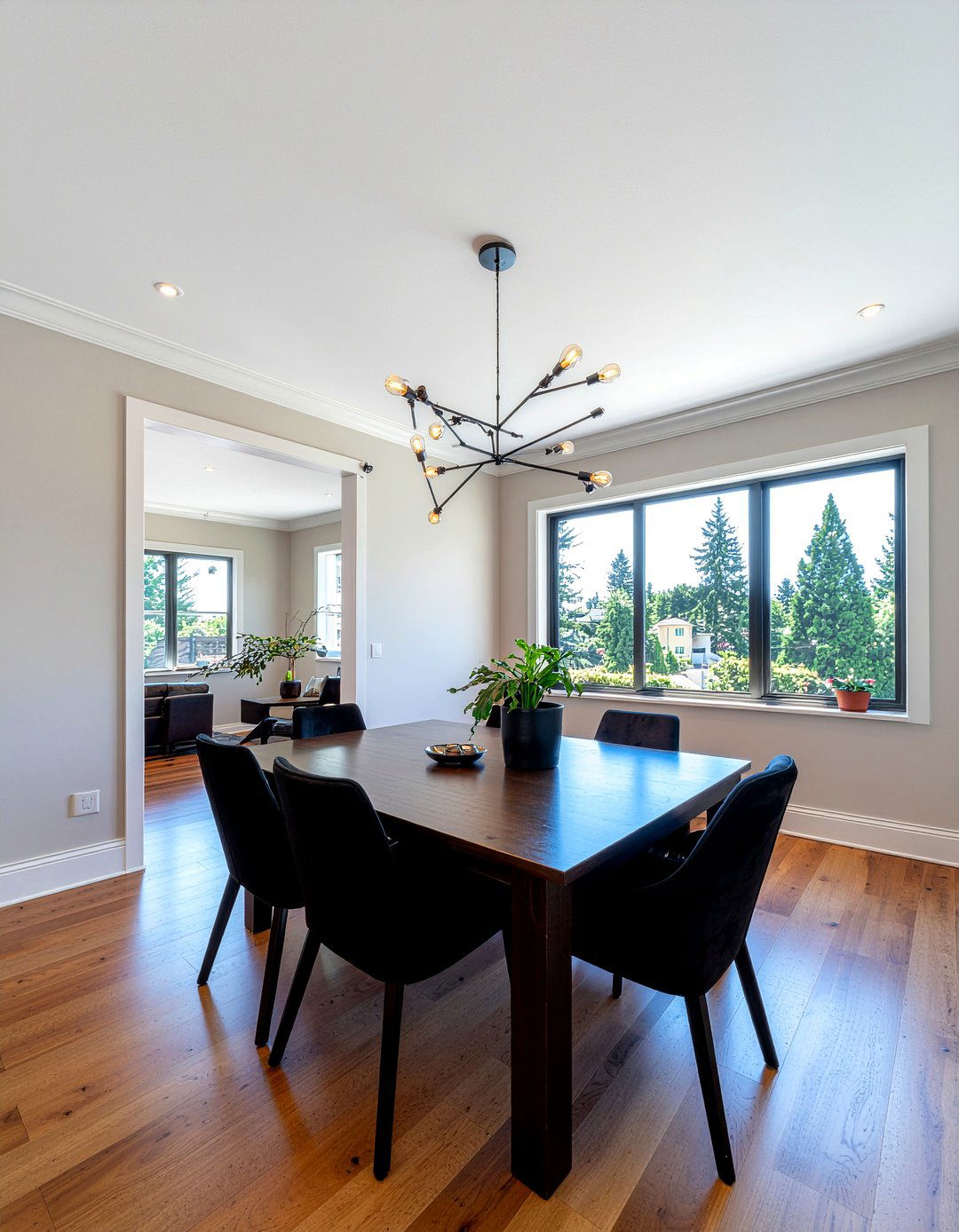 Modern Dining Room Chandelier - 30 dining room facelift ideas