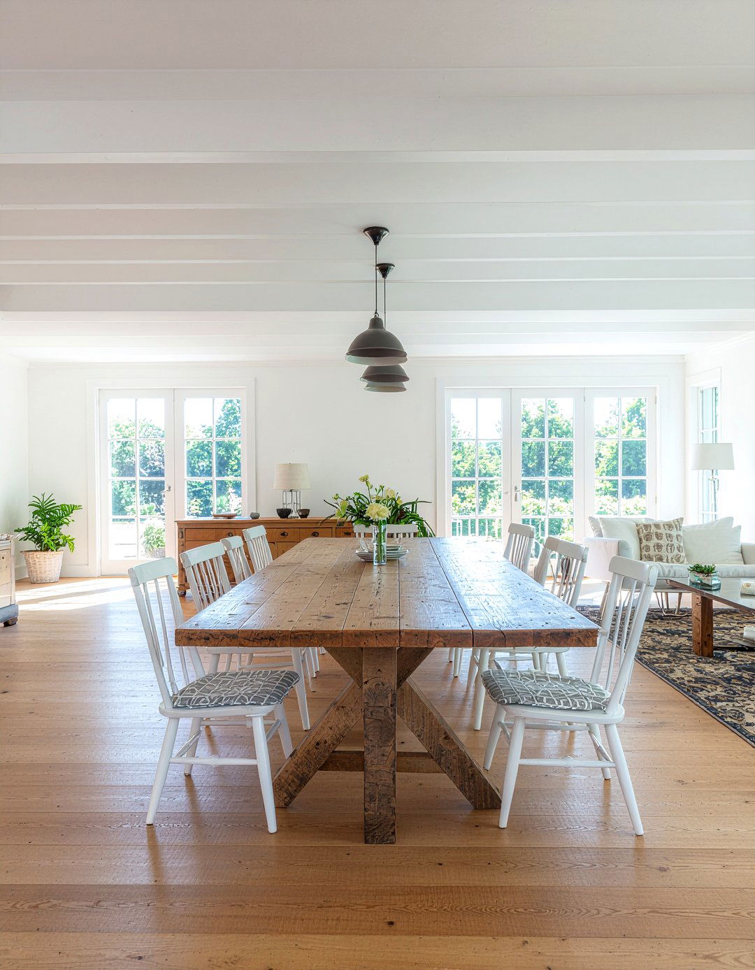 Modern English Farmhouse - 30 English dining room ideas
