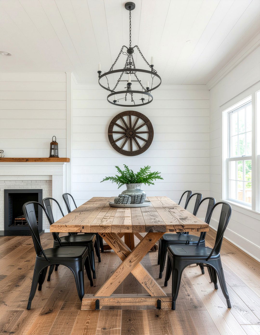 Modern Farmhouse Dining - 30 effortless dining room ideas
