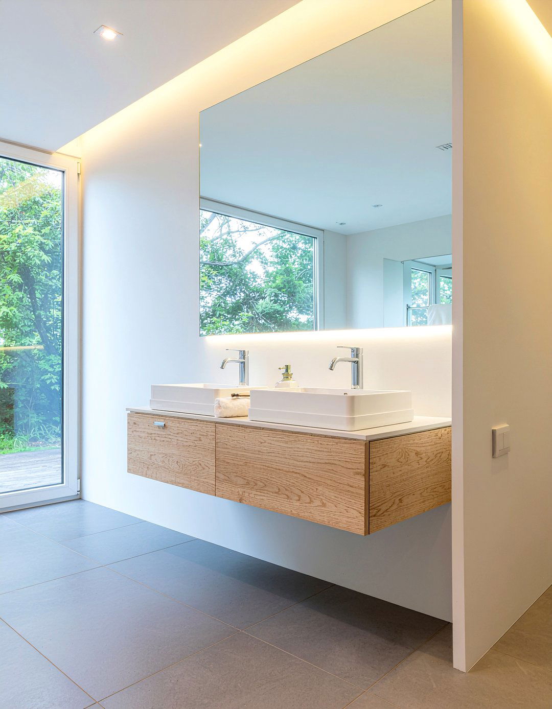 Modern Floating Vanity - 30 bathroom decor ideas