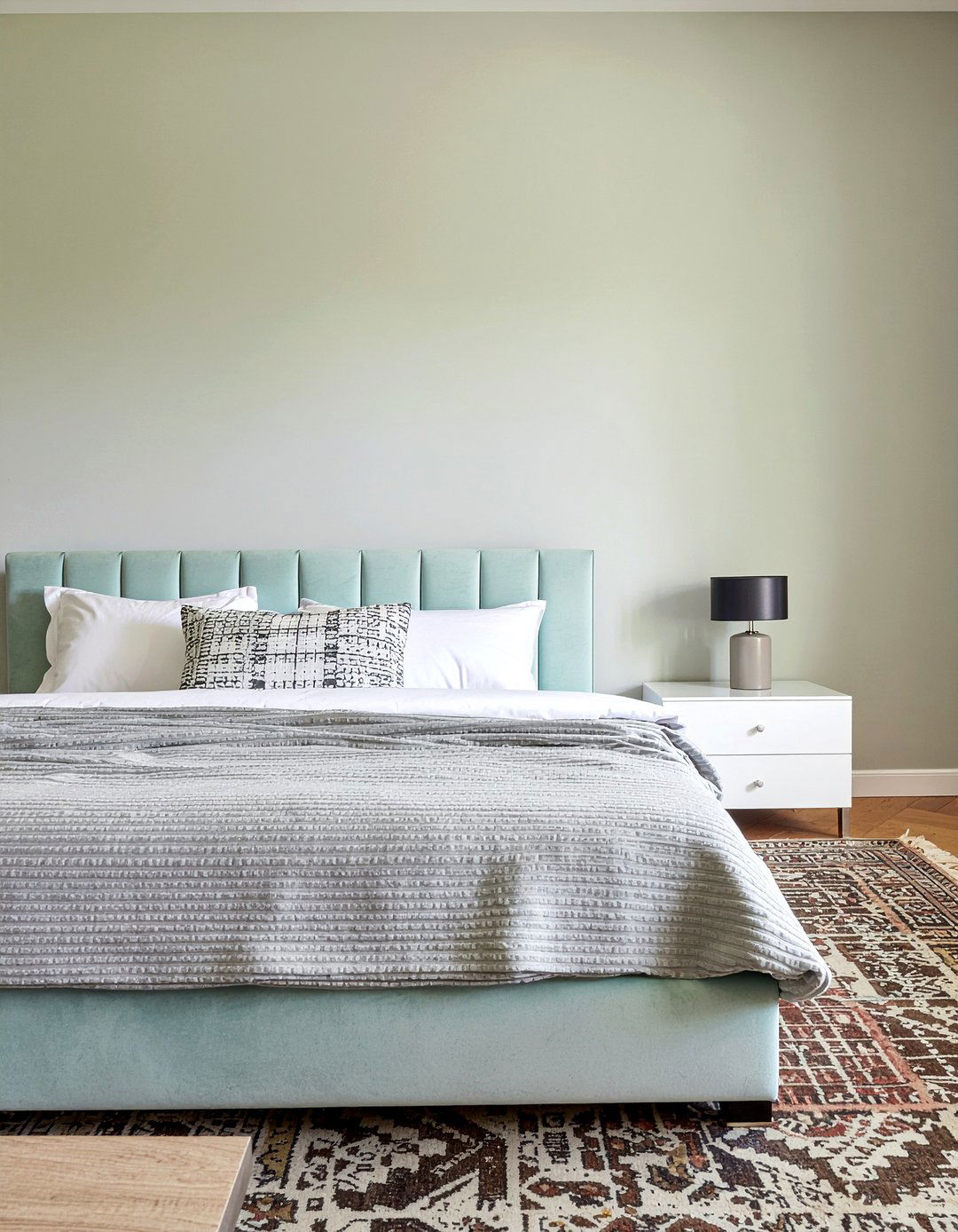 Modern Fluted Headboard - 30 bedroom upholstered headboards