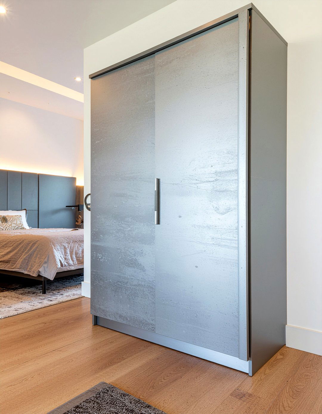 Modern Handleless Wardrobe - 30 bedroom built-in wardrobes