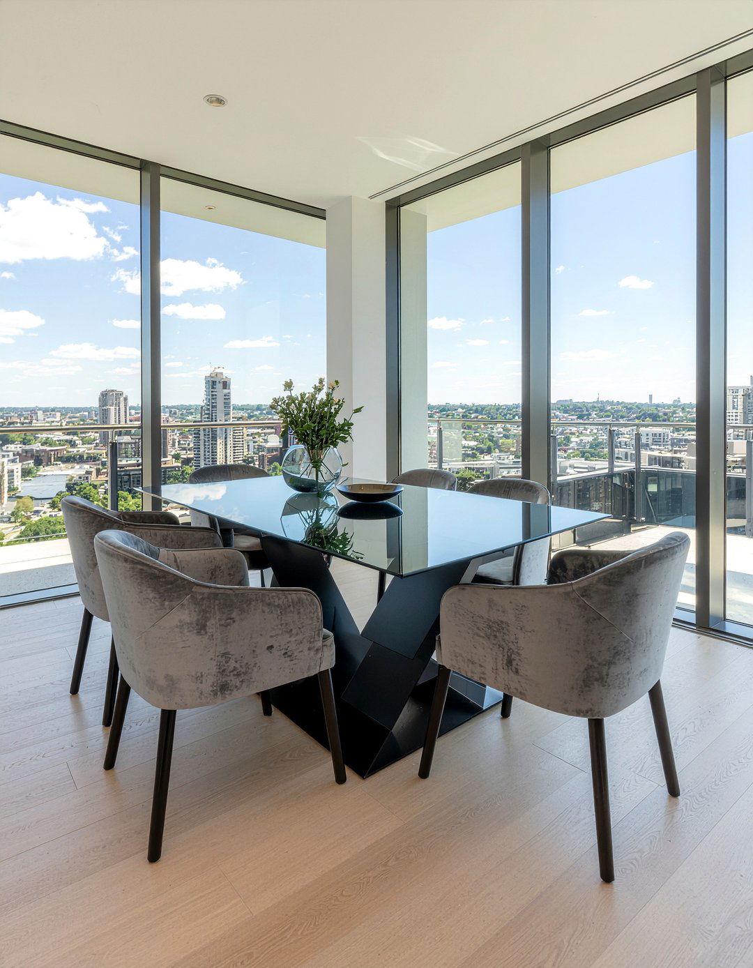 Modern Italian Dining Table - 30 Italian dining room ideas