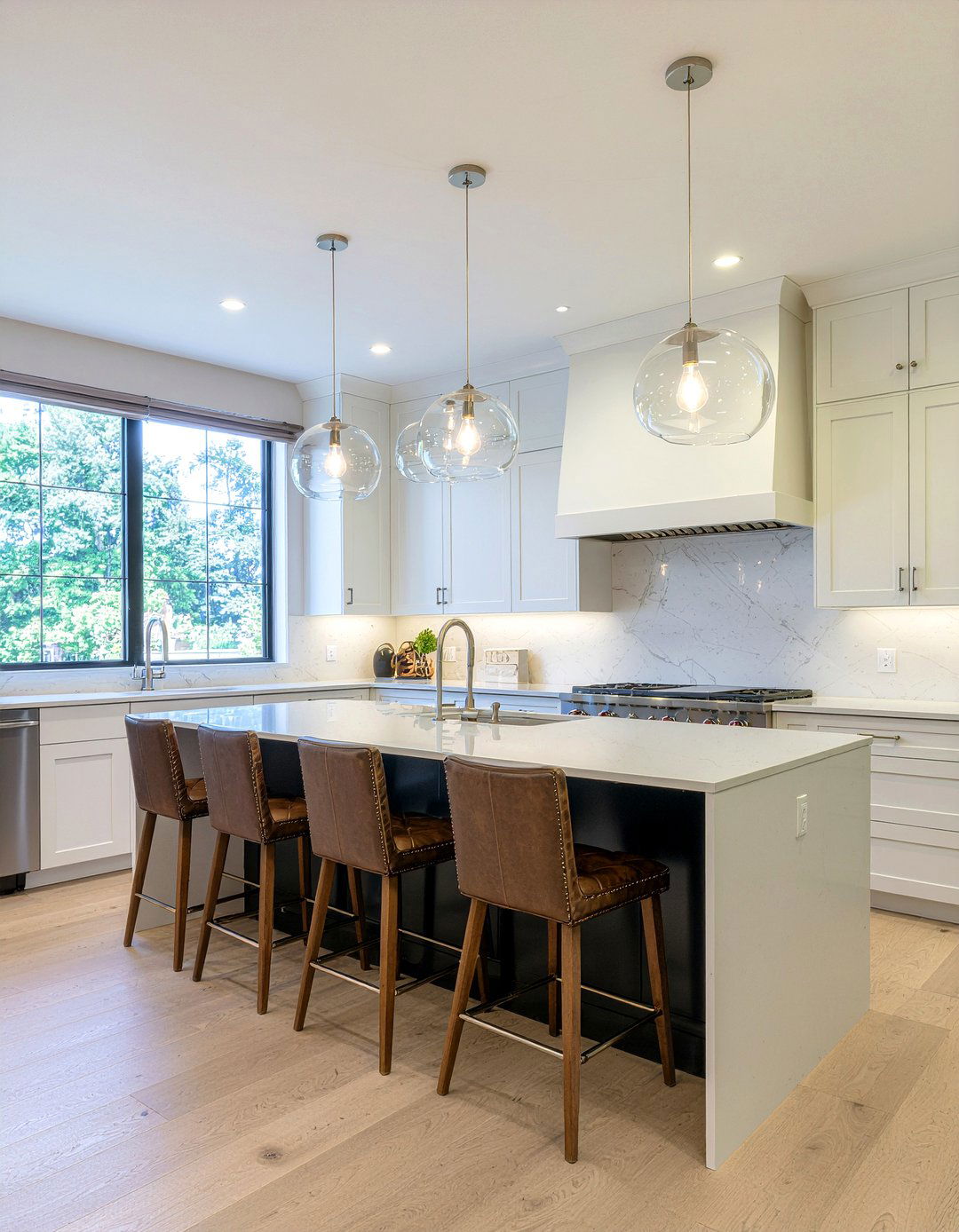 Modern Kitchen Pendant Lighting - 30 show home kitchen ideas