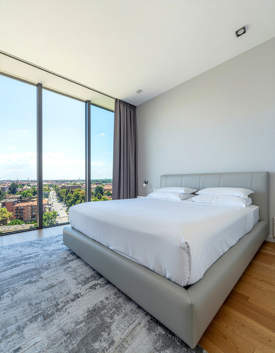 Modern Milanese bedroom - 30 Italian bedroom ideas