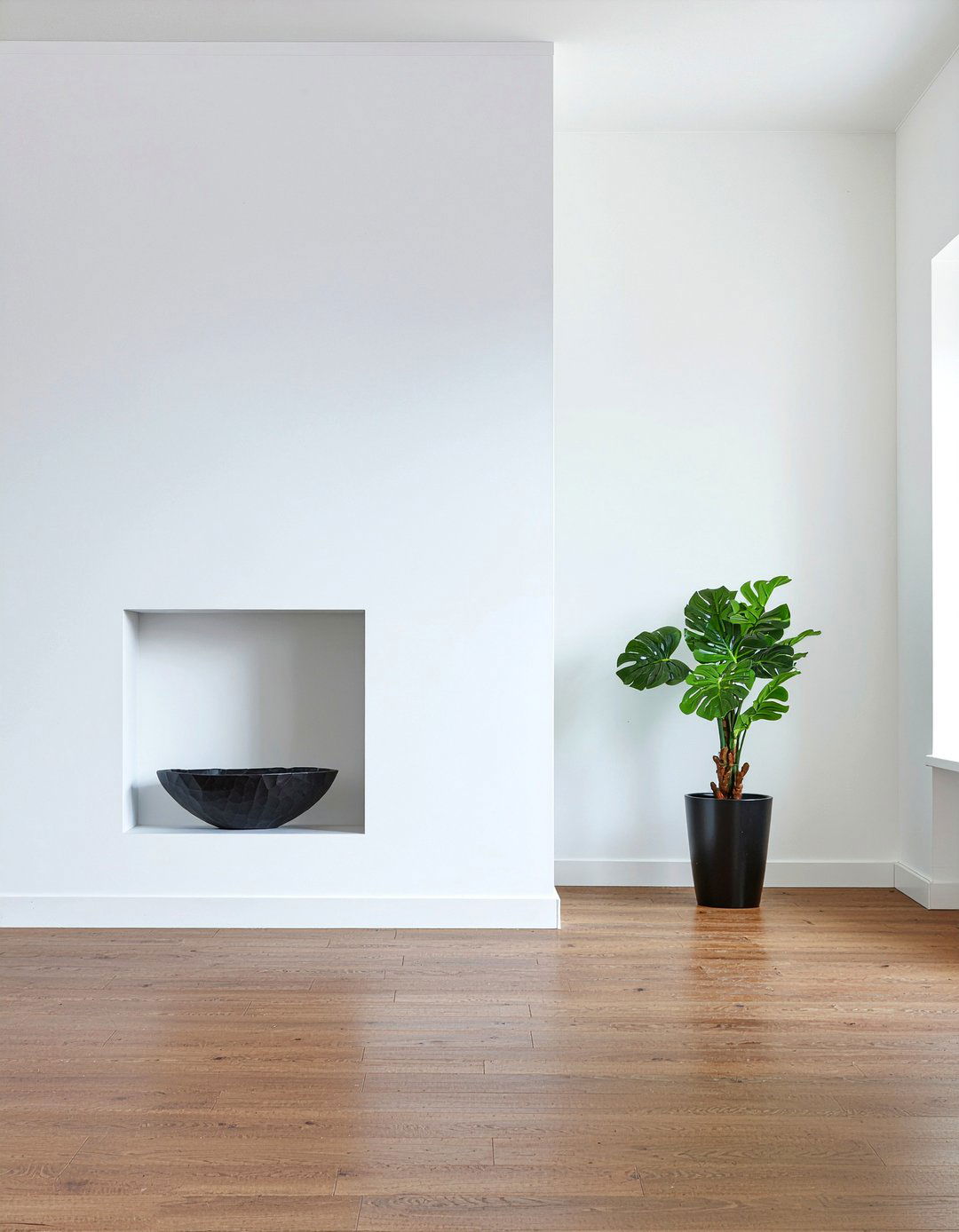 30 Living Room Wall Niches to Elegantly Showcase Your Decor