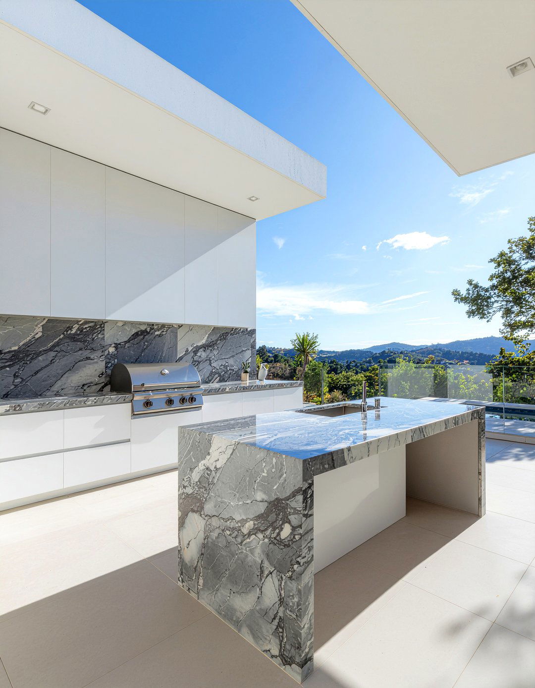 Modern Outdoor Kitchen - 30 outdoor kitchen ideas