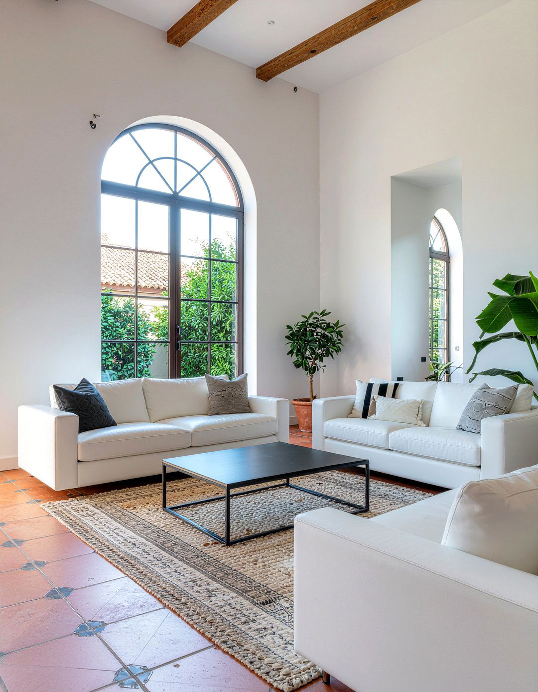 Modern Spanish Revival Interior - 30 Spanish living room ideas