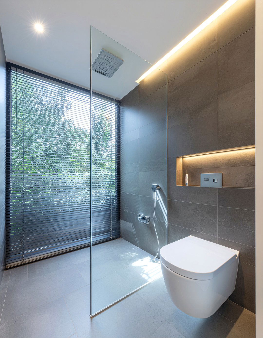 Modern Wet Room - 30 bathroom project ideas