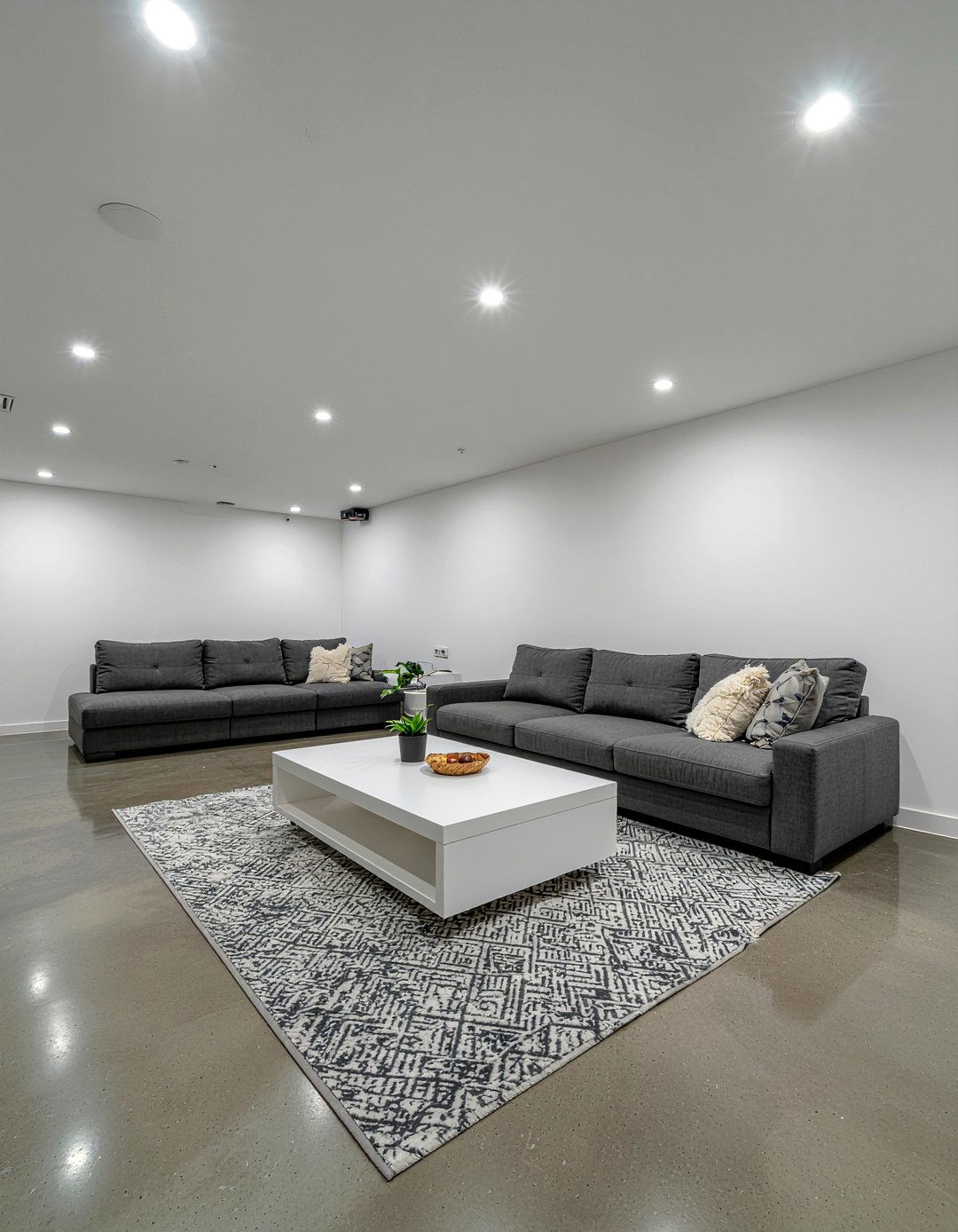 Modern basement - 30 basement living room ideas