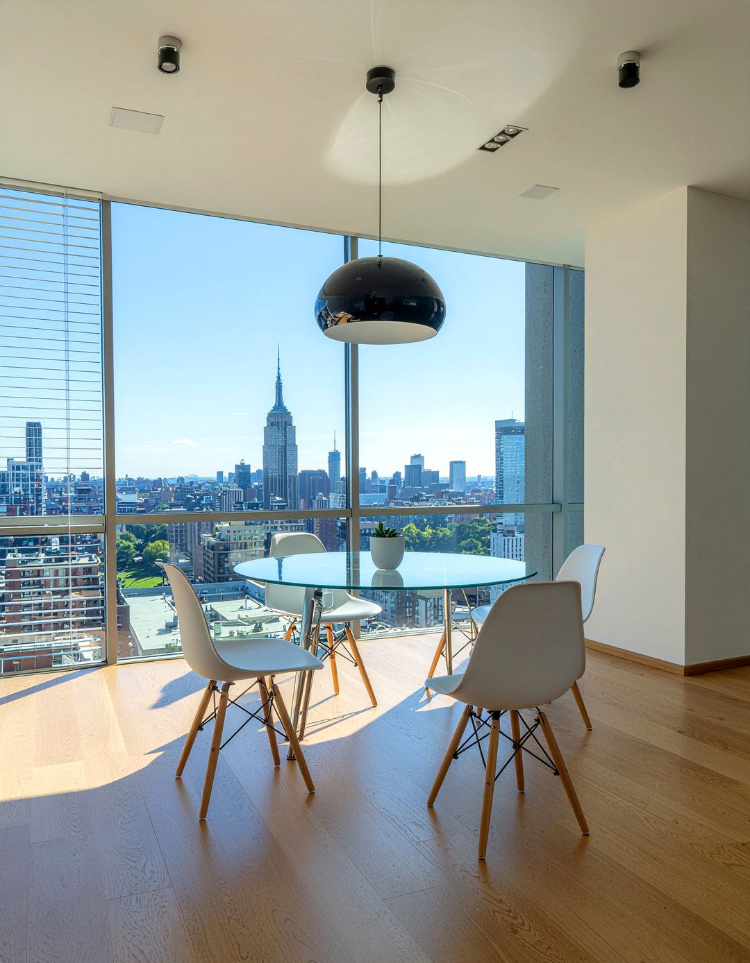 Modern dining room set - 30 flex space dining ideas