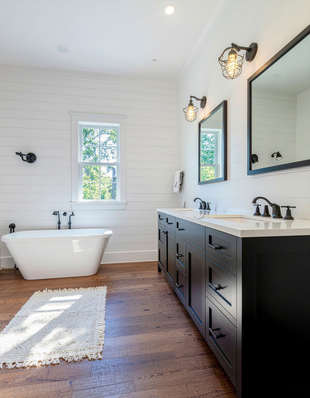 Modern farmhouse shiplap bathroom - 30 bathroom shiplap ideas