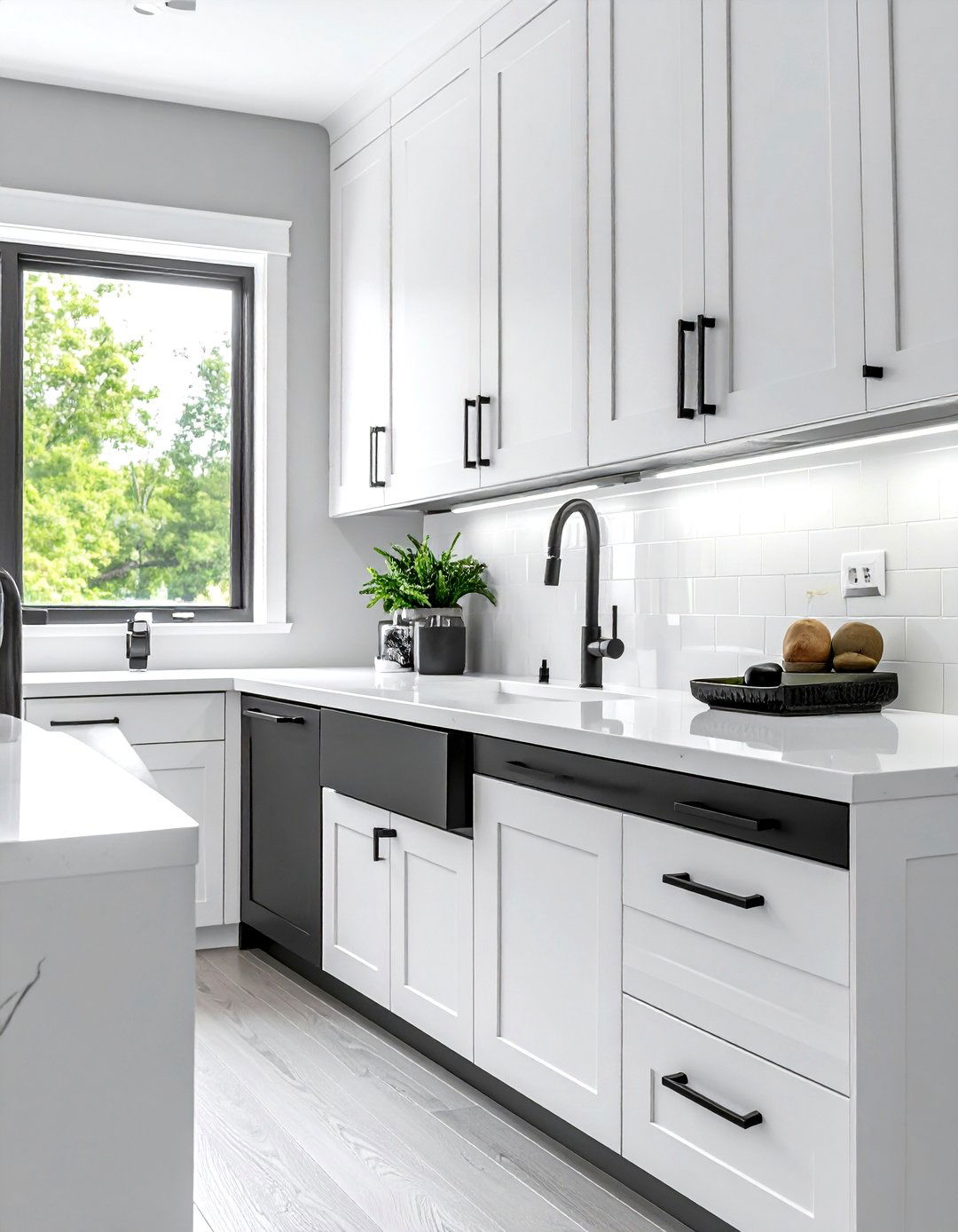 Modern kitchen hardware upgrade - 30 new construction decor ideas