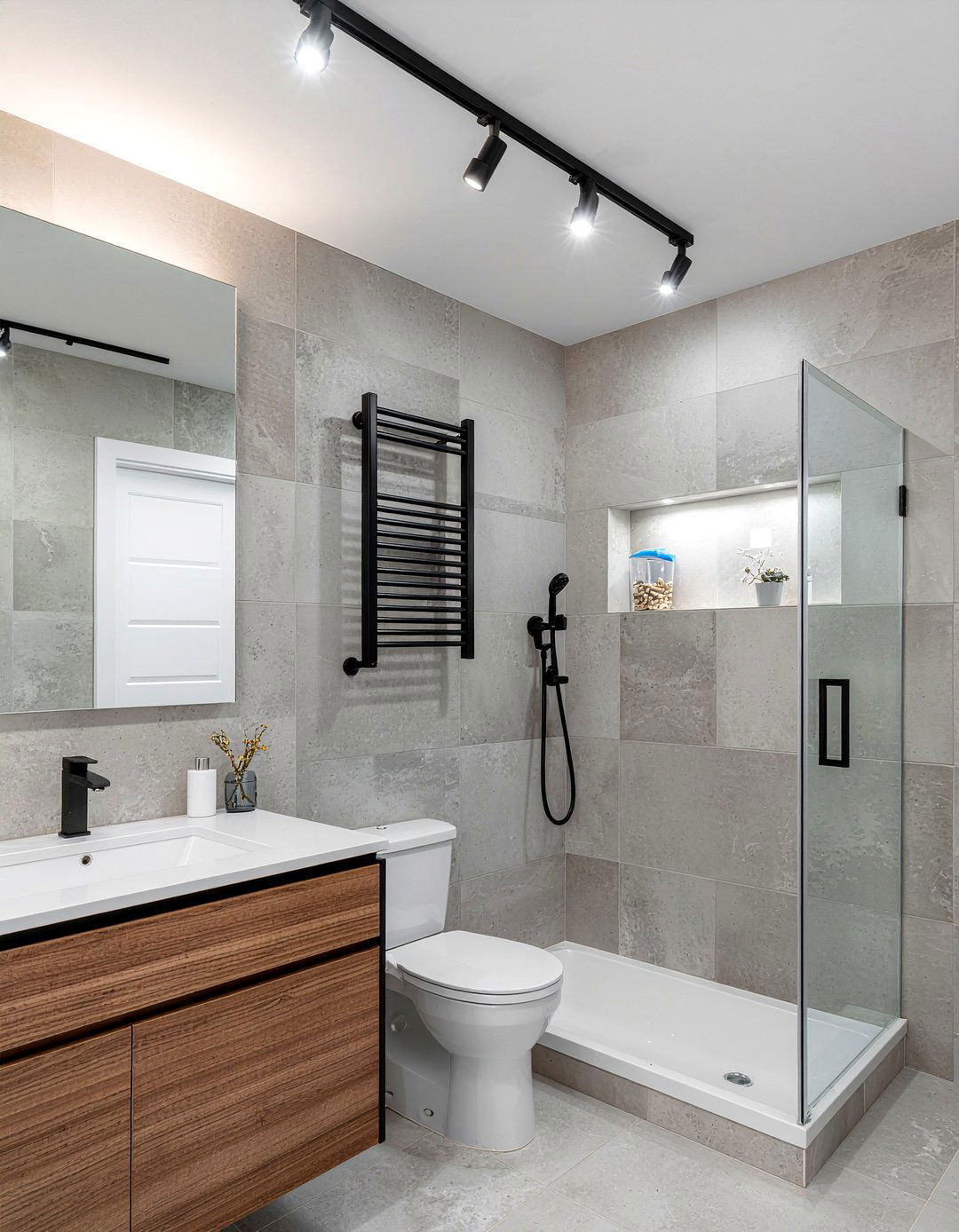 Modern track lighting - 30 LED bathroom lighting ideas