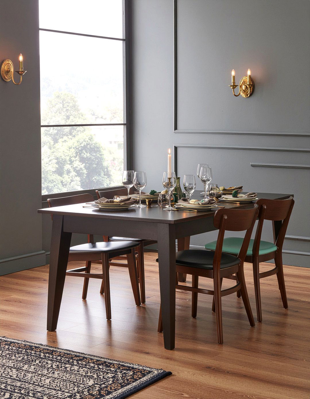 Moody Dark Dining Room - 30 inviting dining room ideas