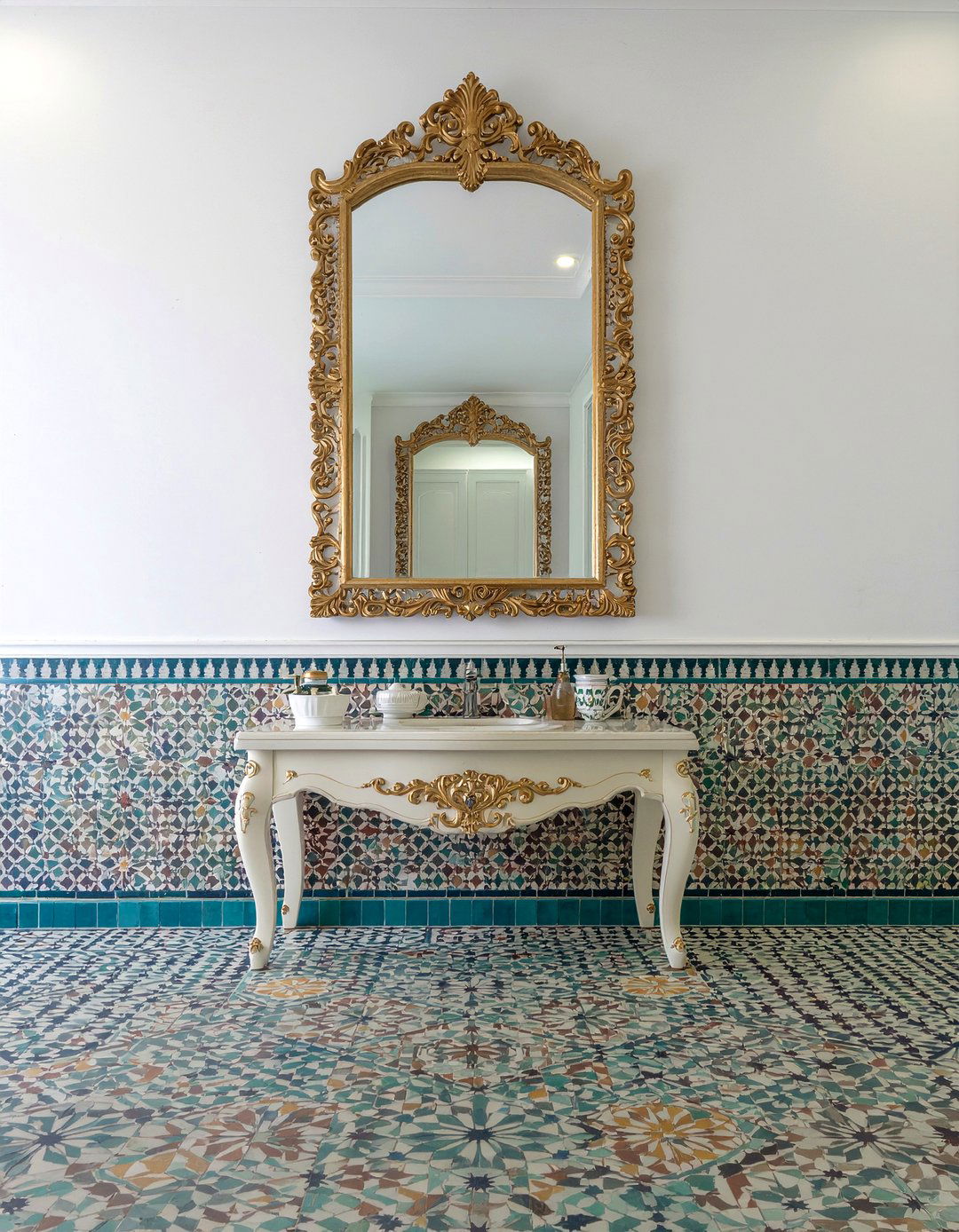 Moroccan floor tile - 30 bathroom floor ideas