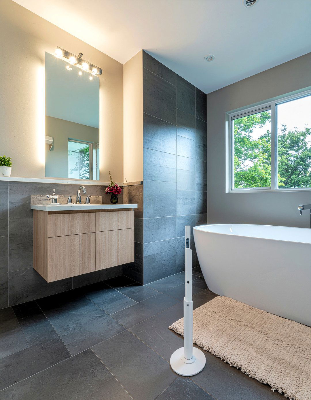 Motion sensor diffuser - 30 bathroom diffuser ideas