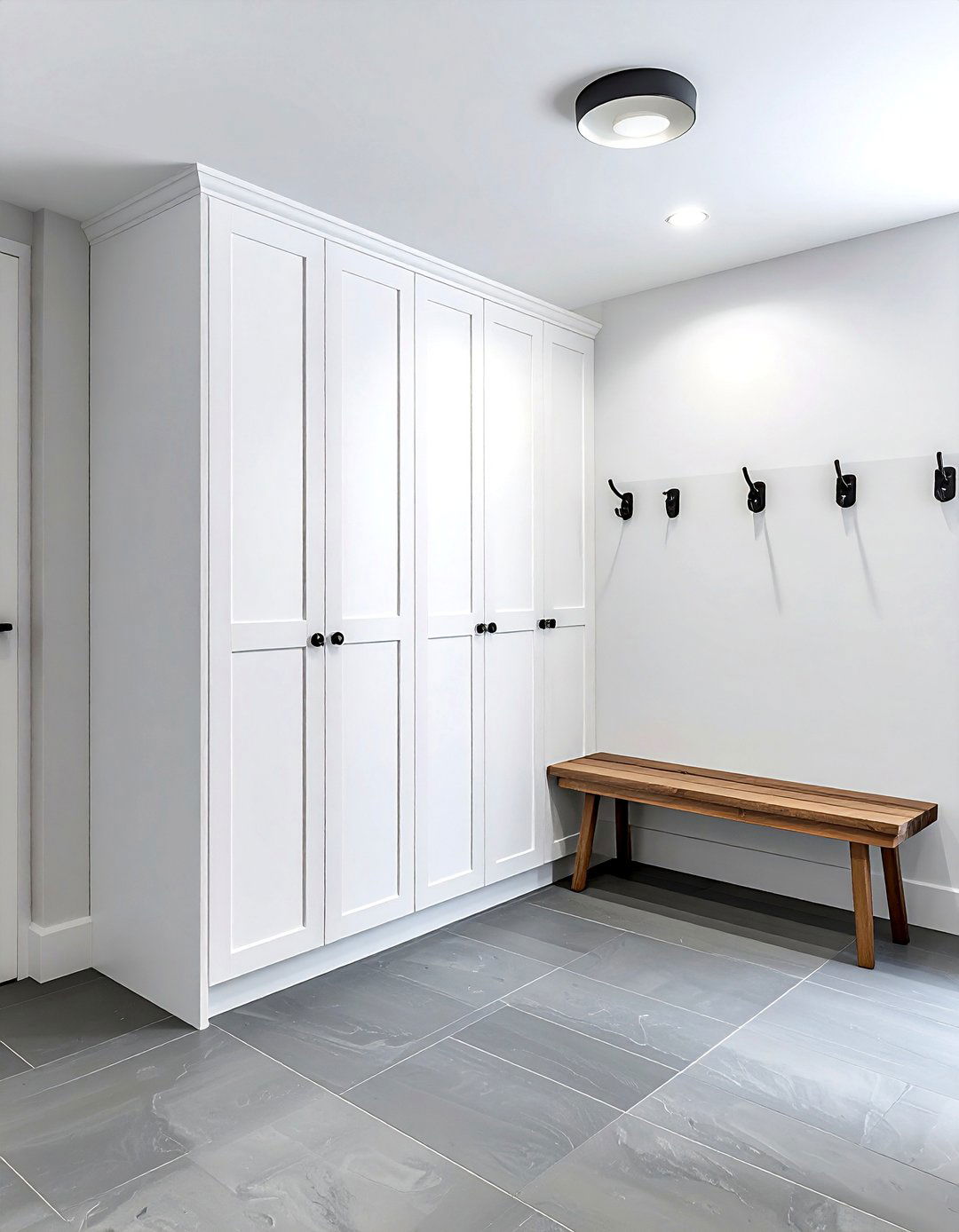 Mudroom Entryway Organizer - 30 home decorating ideas