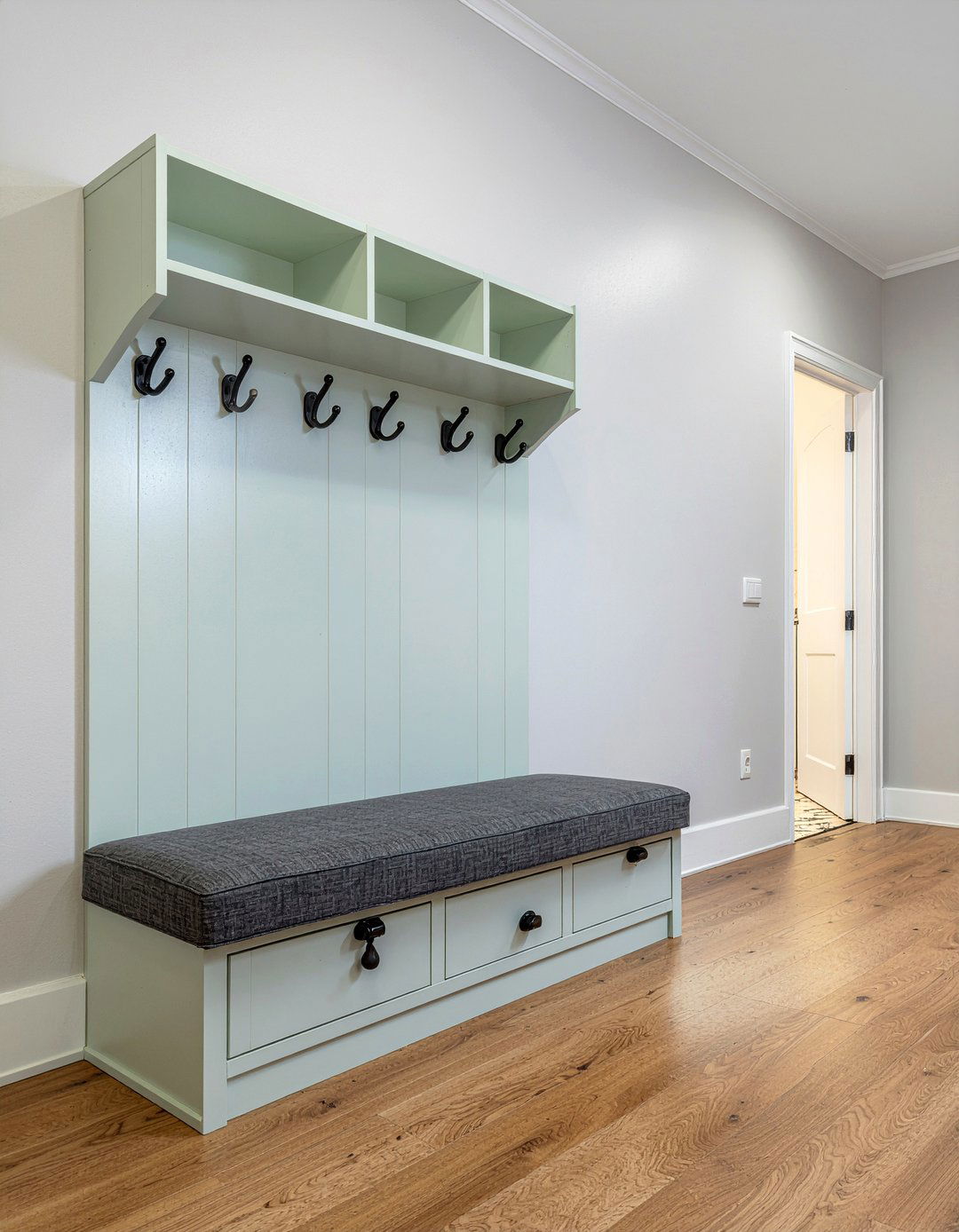 Mudroom Style Entryway Locker - 30 living room entryway ideas