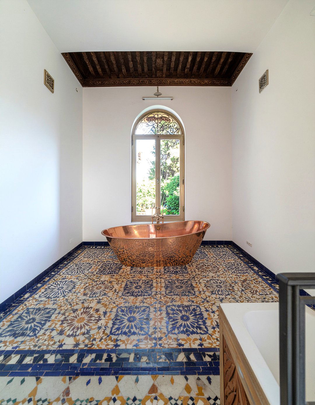 Multi Color Mosaic Floor - 30 Moroccan tile bathroom ideas