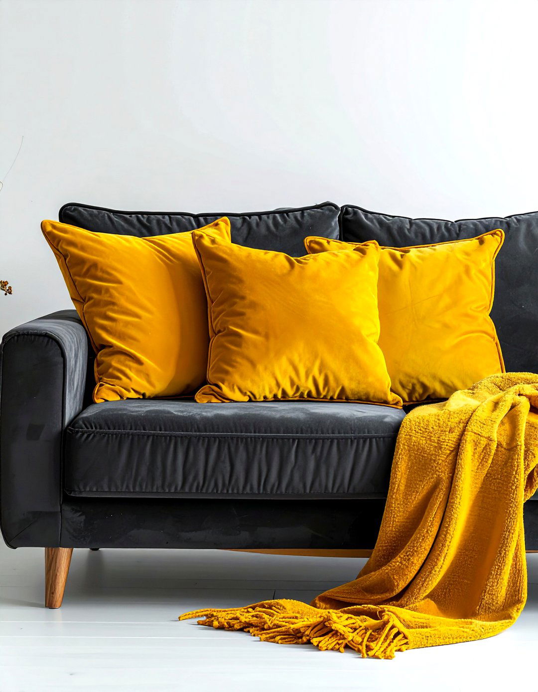 Mustard yellow accent pillows - 30 pillow styling ideas
