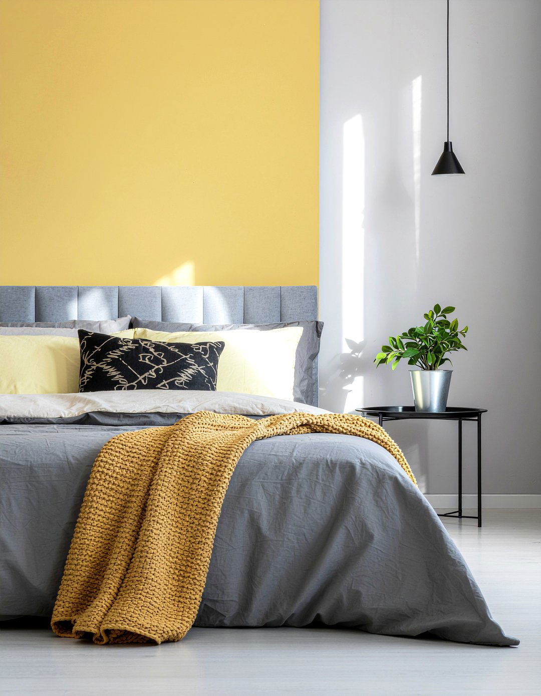 Mustard yellow bedroom - 30 bold color bedroom ideas