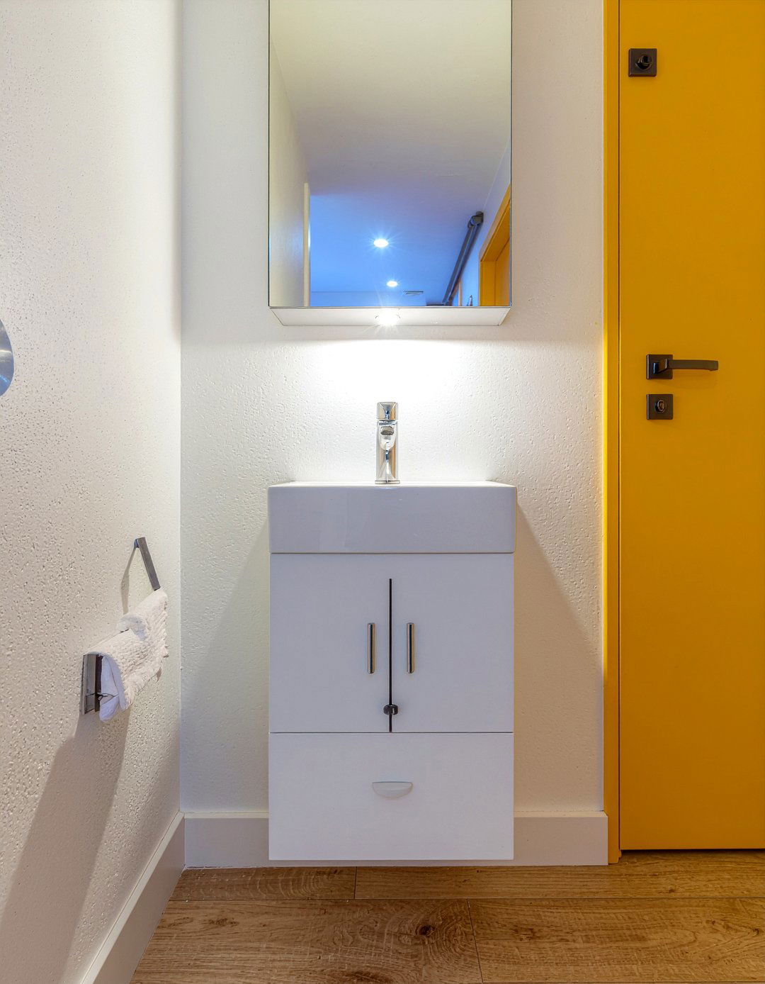 Narrow Bathroom Compact Sink - 30 long narrow bathroom layout ideas