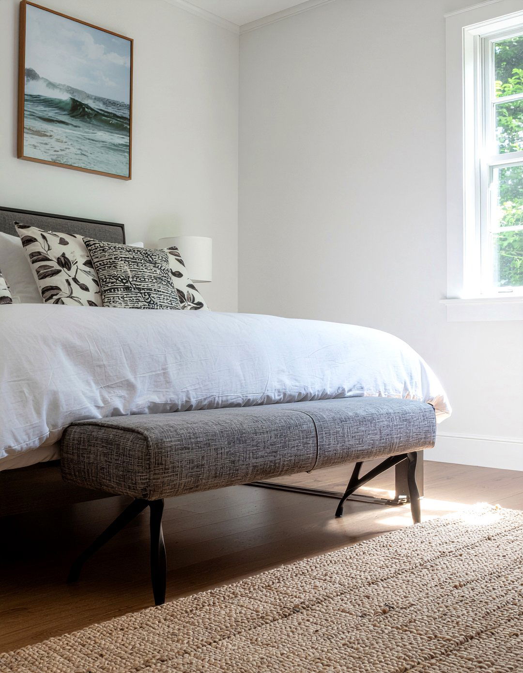 Narrow Bedroom Bench - 30 narrow bedroom ideas