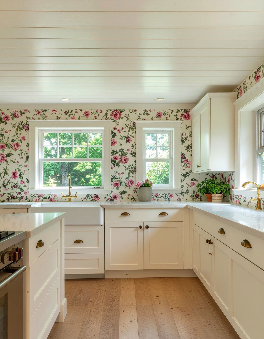 Narrow Plank Shiplap Ceiling - 30 kitchen shiplap ceiling ideas