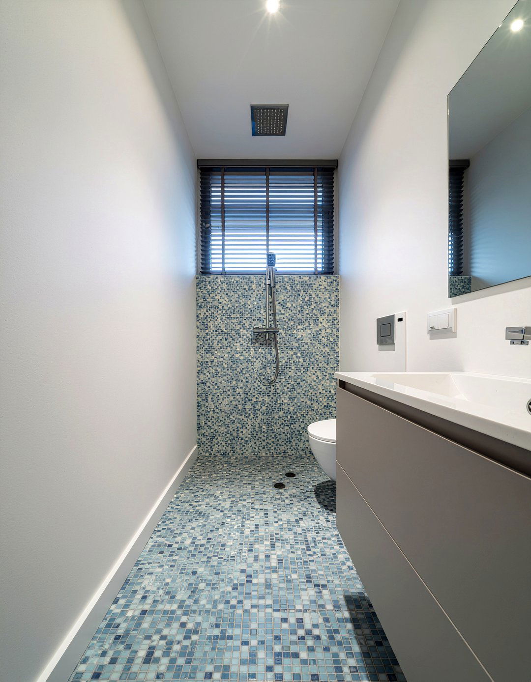 Narrow Wet Room Layout - 30 long narrow bathroom layout ideas